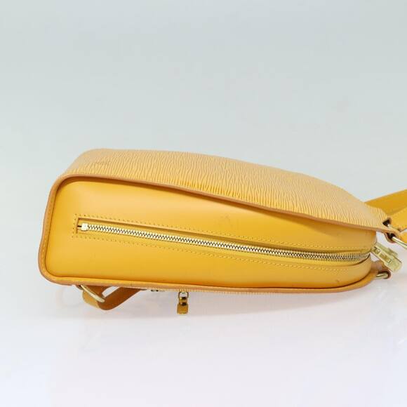 LOUIS VUITTON Epi Mabillon Backpack Yellow M52239 - Picture 4 of 16